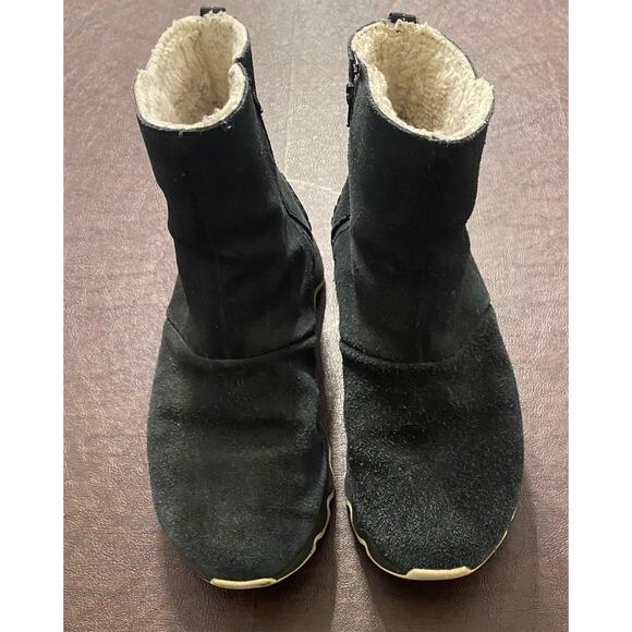 Sorel Out N About Waterproof Suede Booties Black 7.5 Faux Fur Lined Winter - Picture 4 of 8